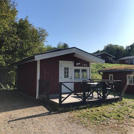 Отель Stockholm Swecamp Flottsbro Худдинге Экстерьер фото